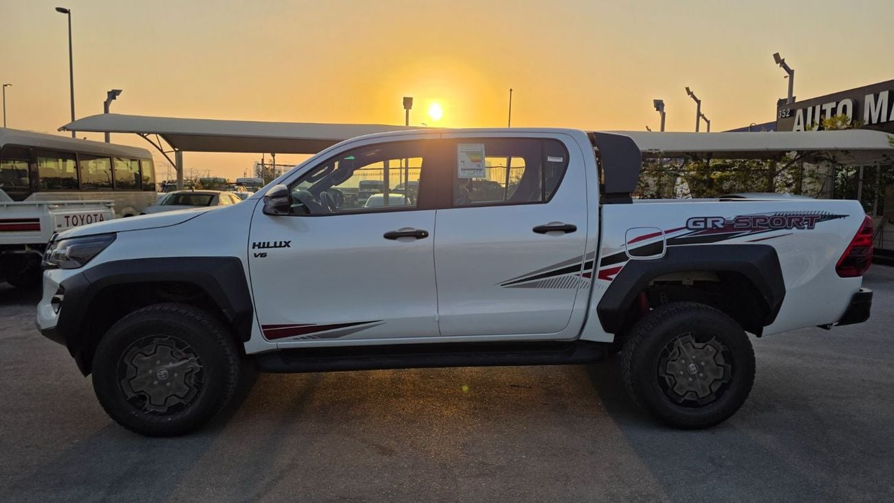 Toyota Hilux 2026 TOYOTA GR 4.0L GASOLINE (OMAN SPECS) WHITE