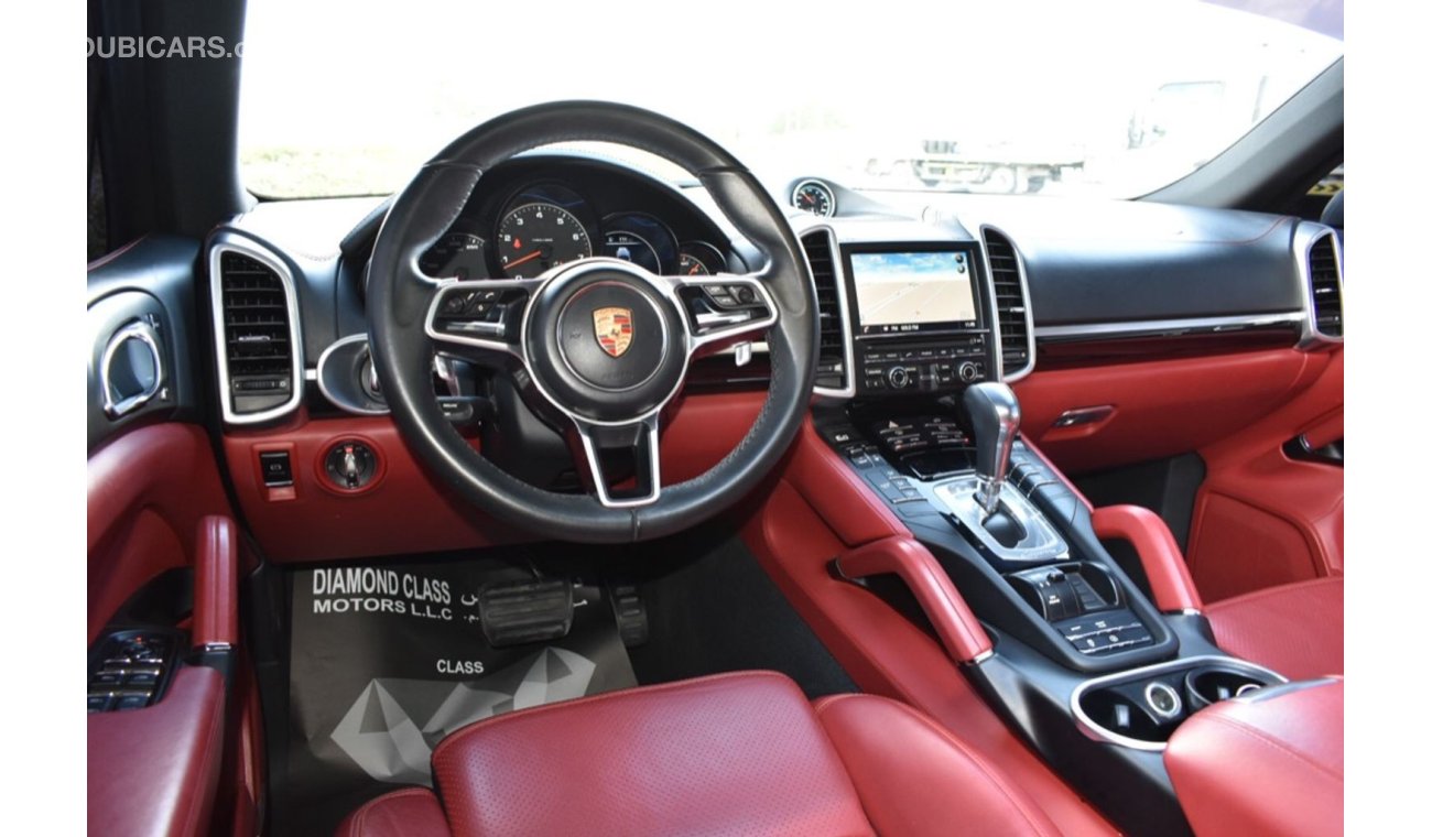 Porsche Cayenne Porsche Cayenne V6 2016 gcc