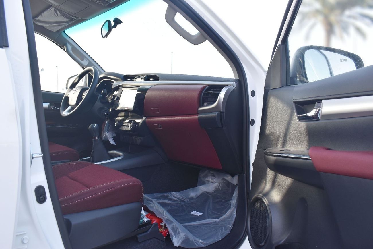 Toyota Hilux 2023 MODEL: TOYOTA HILUX 2.7L M/T SR5