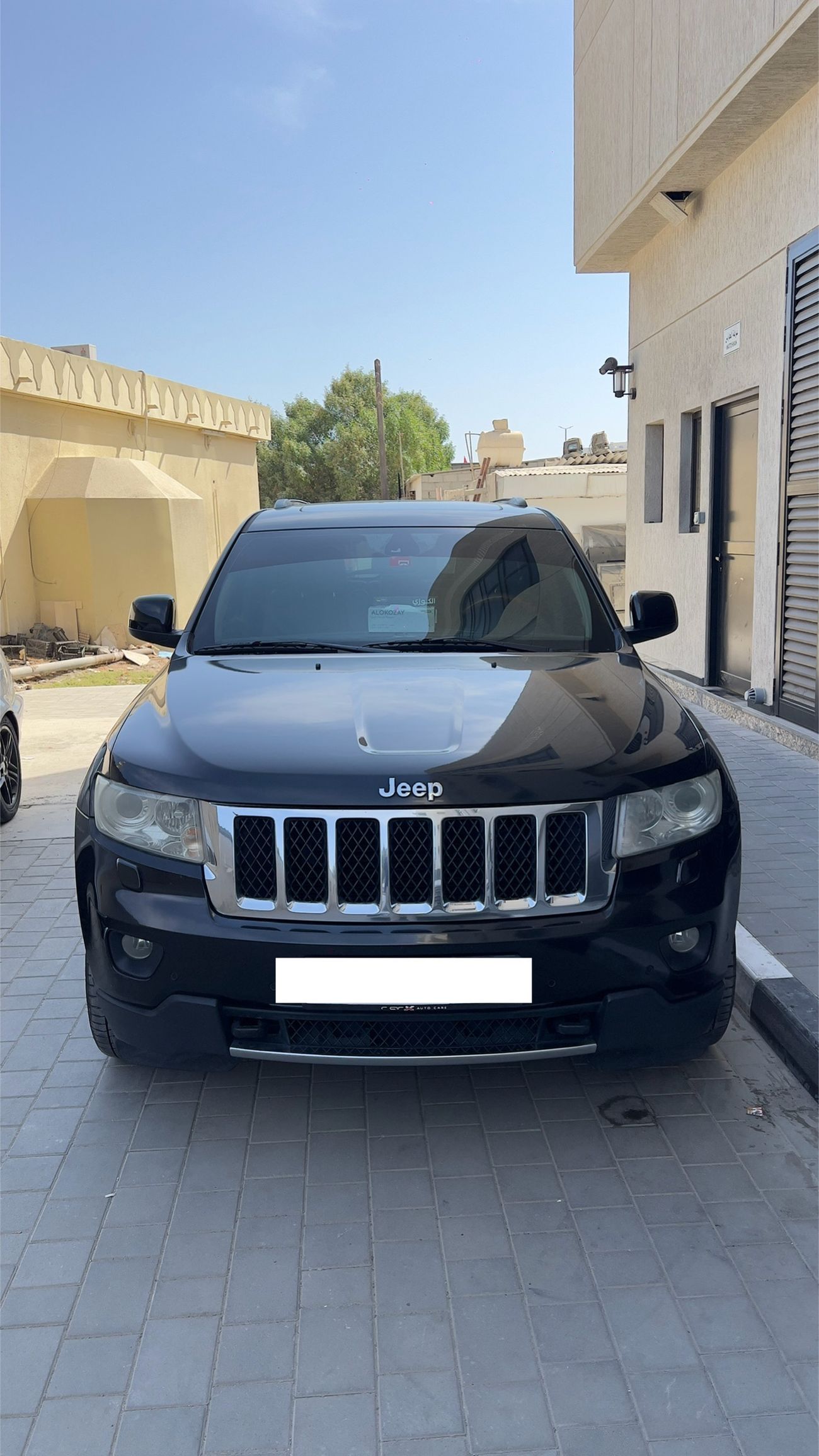 جيب جراند شيروكي Overland 5.7L (360 HP)