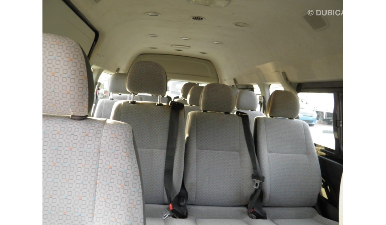 Toyota Hiace 2015 high roof ref #911