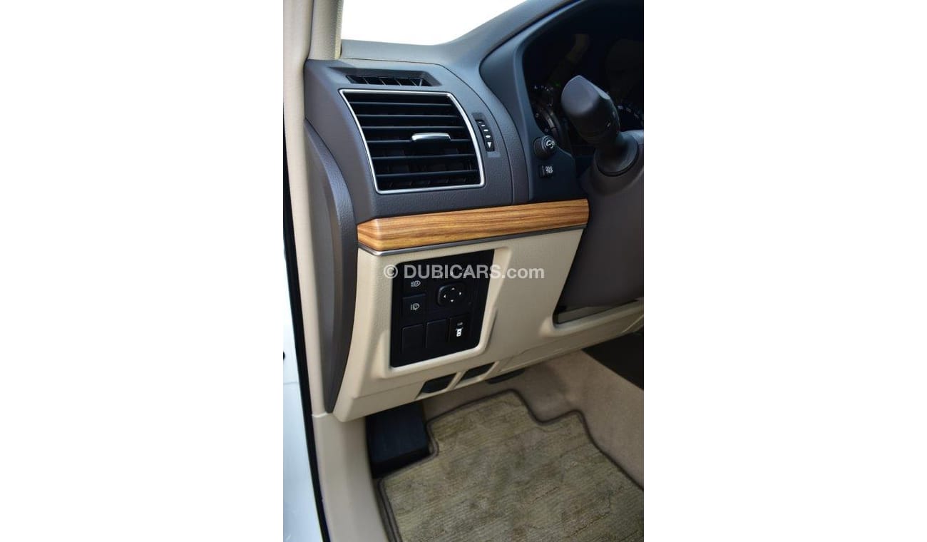 تويوتا برادو VXR V6 4.0L Petrol Adventure AT