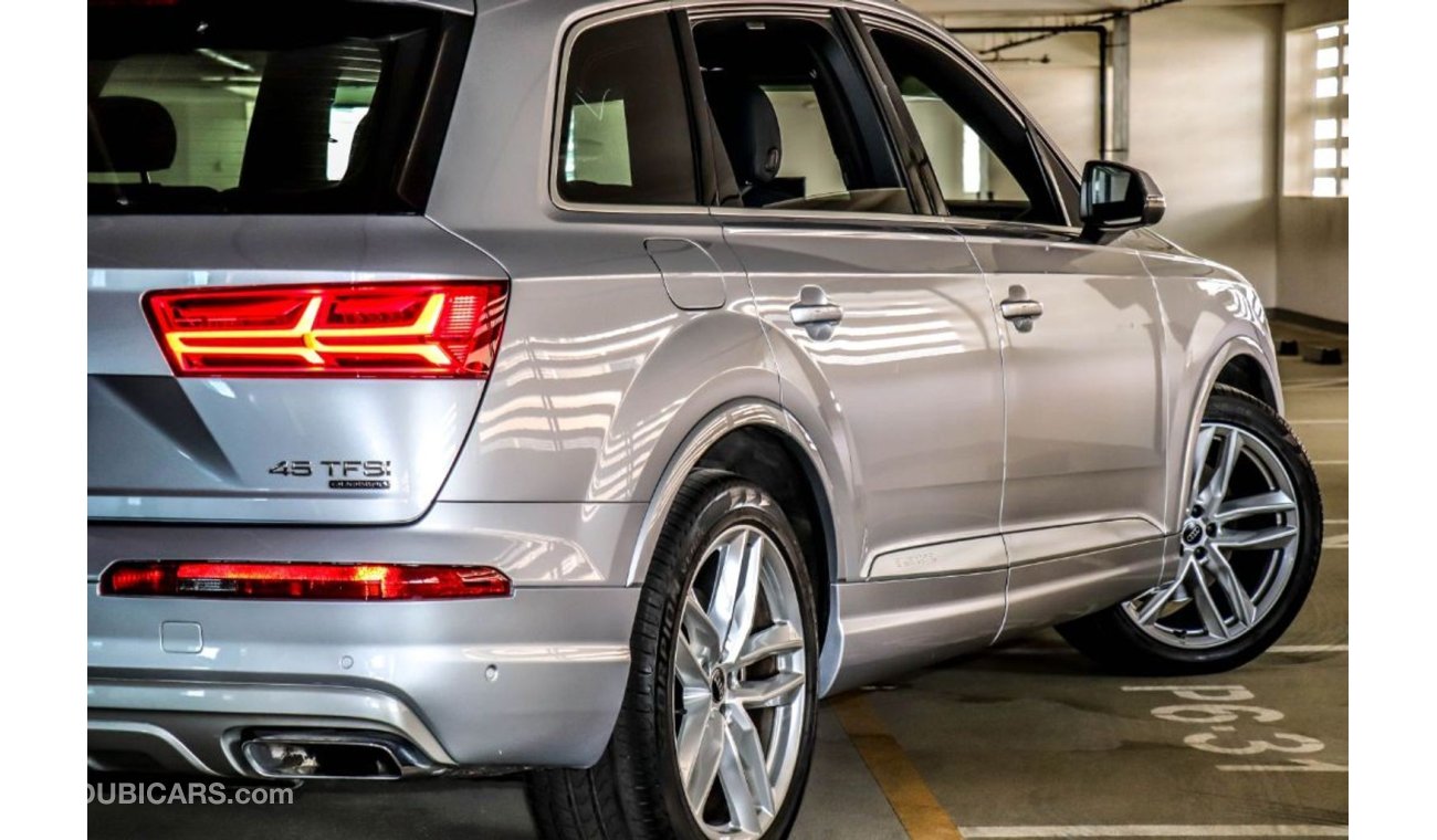 Audi Q7 Audi Q7 (LUXURY LINE) 2016 GCC under Agency Warranty with Zero Down-Payment.