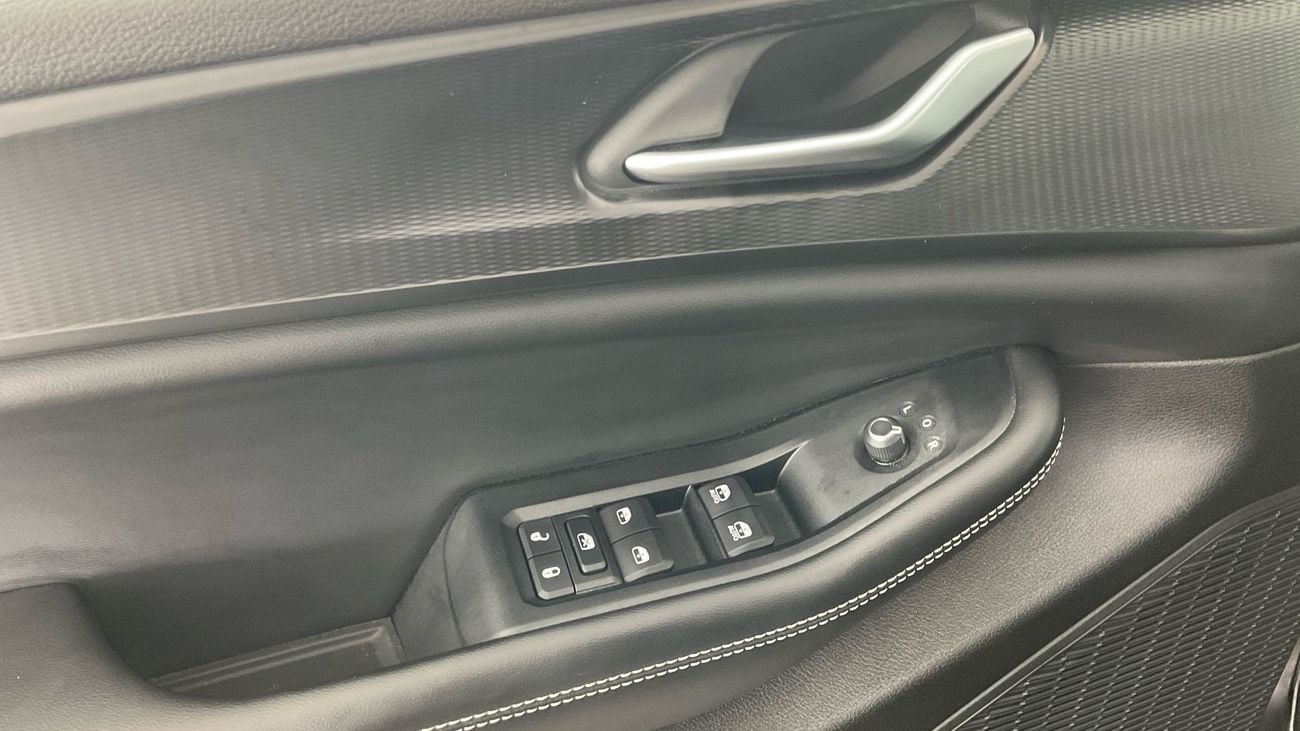 Jeep Cherokee Altitude | upto AED 20,000 Ramadan Discount | Guaranteed Warranty | 0 Down Payment