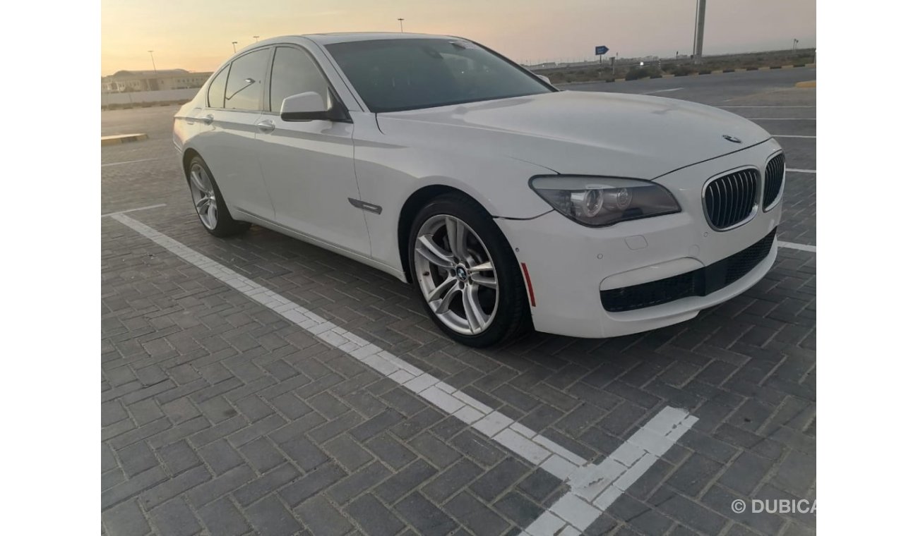 بي أم دبليو 750 Li