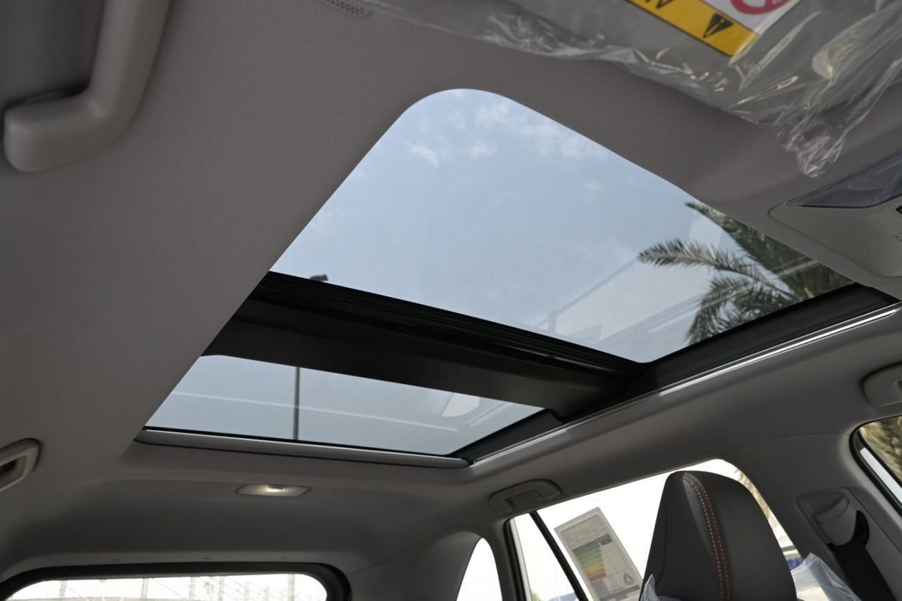Toyota RAV4 2.5L Adventure, Leather Seat, Electric Seat, Radar, Panoramic Roof Model 2025 Saudi Specs