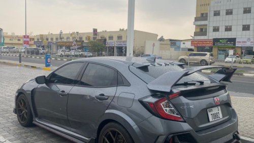 هوندا سيفيك Honda Civic Type R FK8