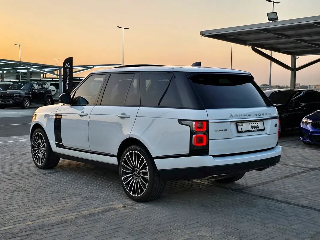 Land Rover Range Rover HSE European Specs