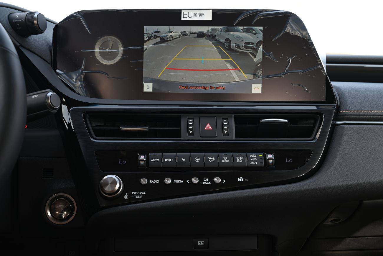 Lexus ES 300 2.5L Automatic