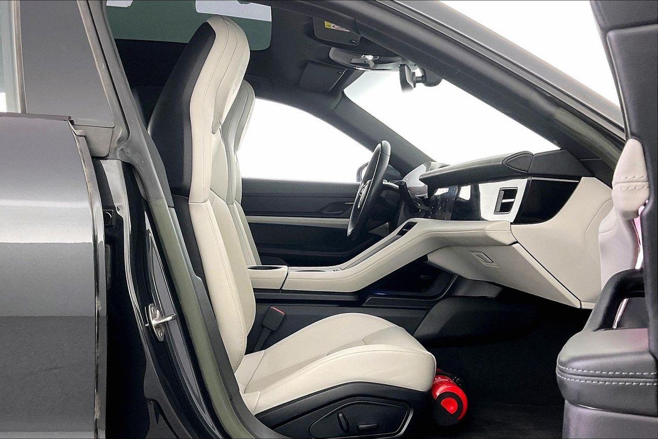 Porsche Taycan 4 Cross Turismo | Guaranteed Warranty | 0 Down Payment