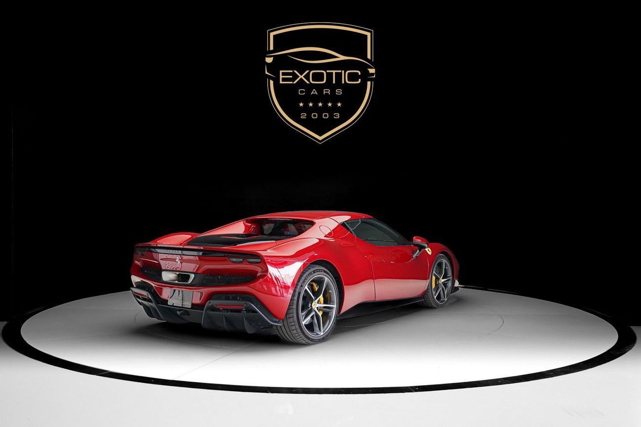 فيراري 296 GTB 3.0T V6 PHEV