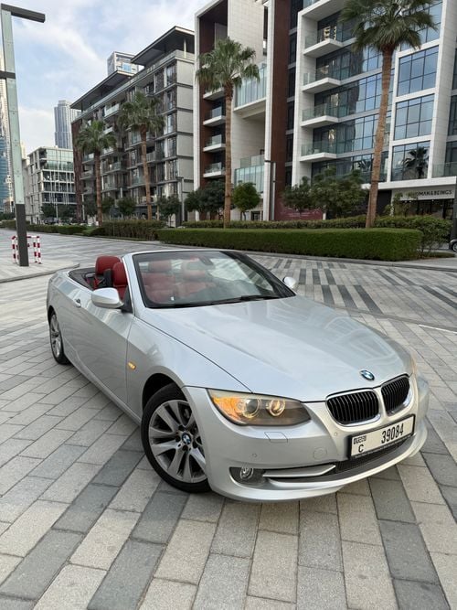 BMW 320i E93 Convertible