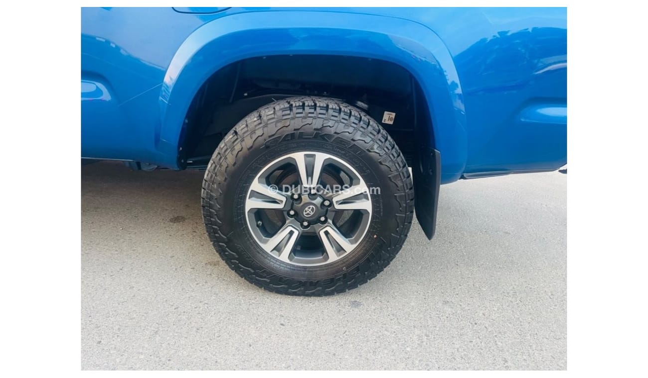 تويوتا تاكوما 4x4 push sunroof