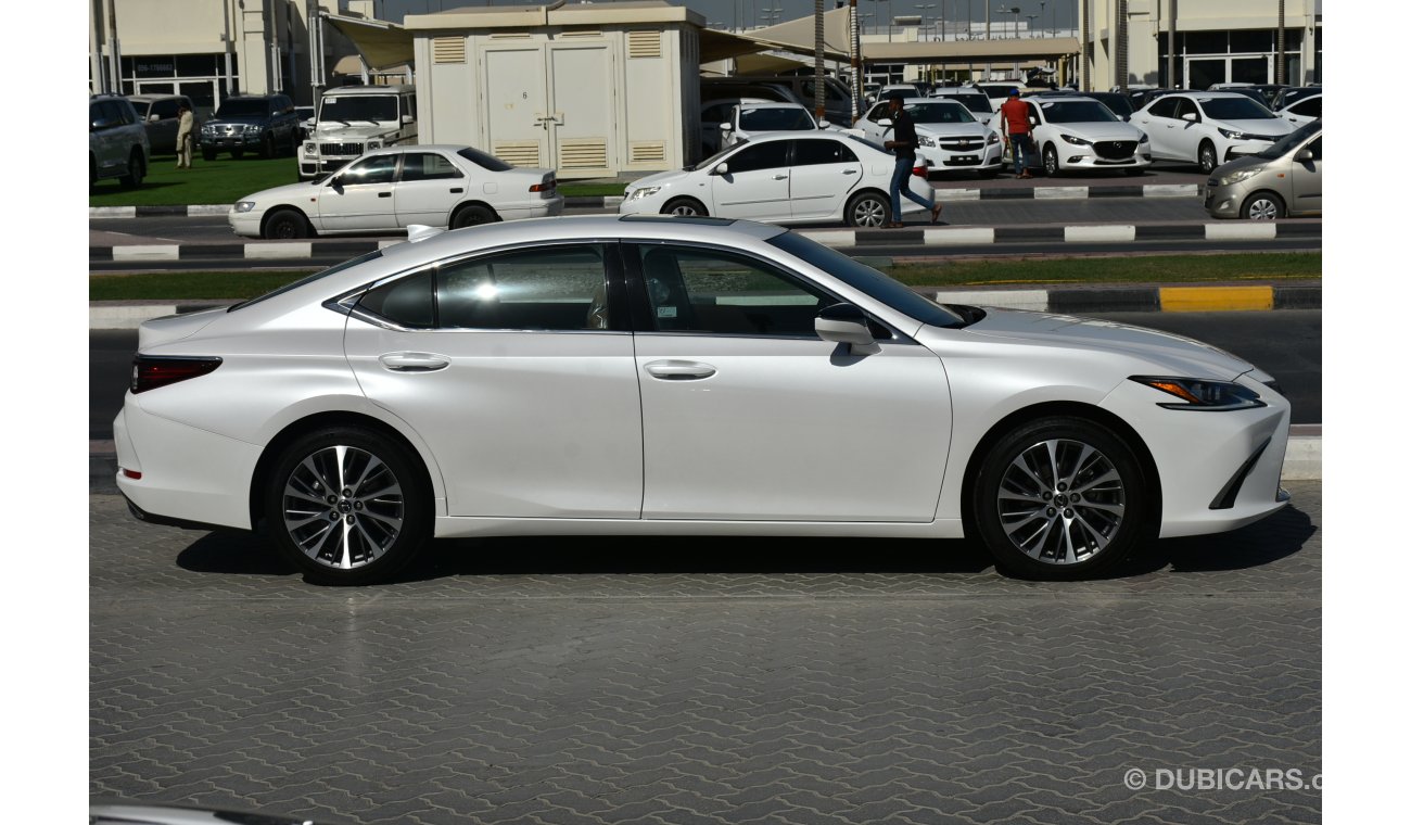 لكزس ES 350 F SPORTS TRIM / EXCELLENT CONDITION / WITH WARRANTY