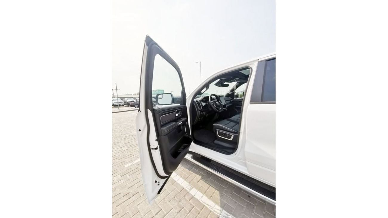 رام 1500 Dodge RAM Laramie - 2023 - White