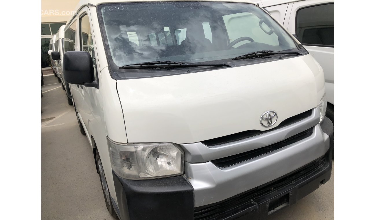 Toyota Hiace Toyota Hiace Midroof 15 seater,model:2015.Excellent Condition