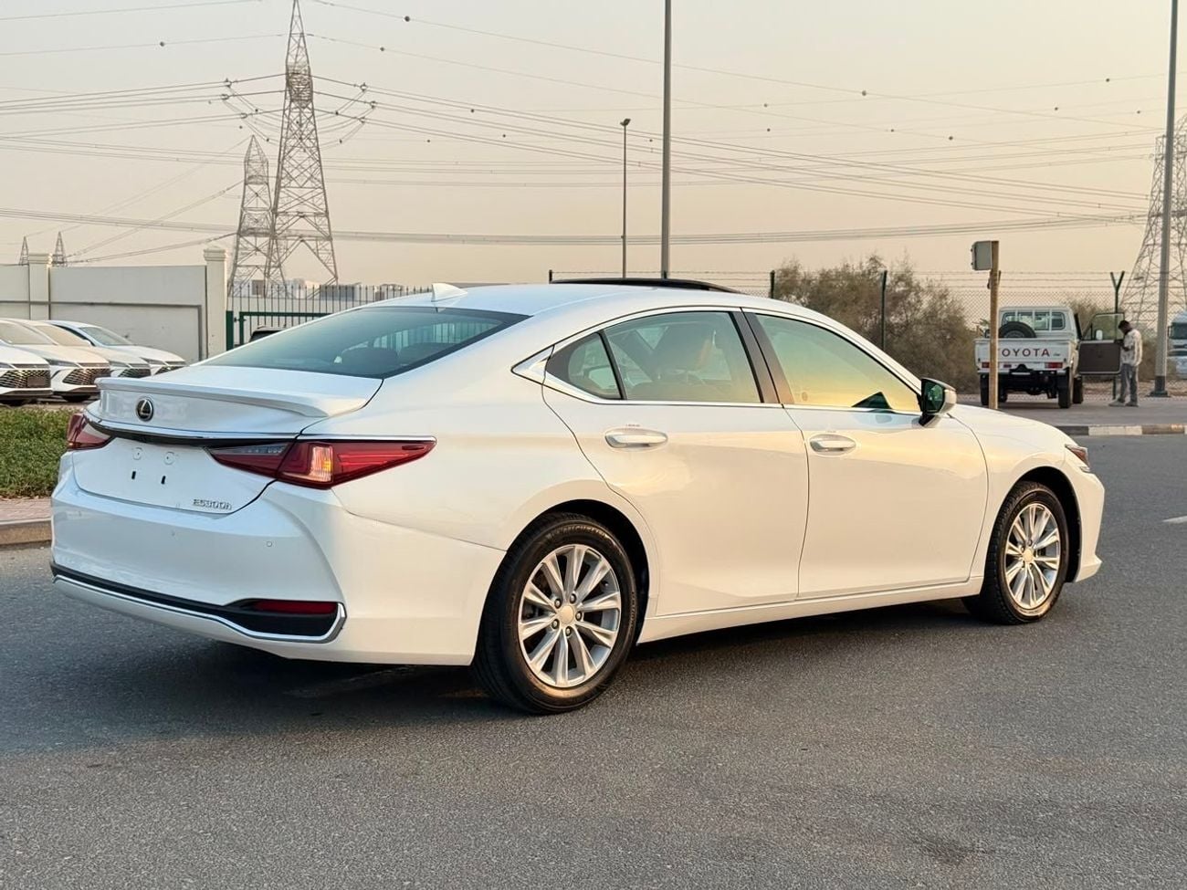 Lexus ES300h
