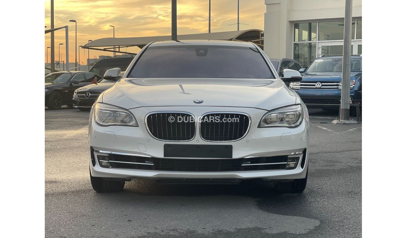 BMW 750Li Exclusive BMW 750 Li_TWIN POWER TERBO _GCC_2015_Excellent Condition _Full option
