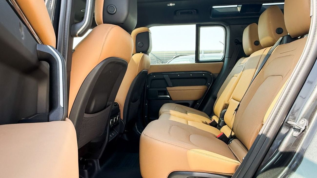 Land Rover Defender P400 110 X-Dynamic HSE 3.0L (7 Seater)
