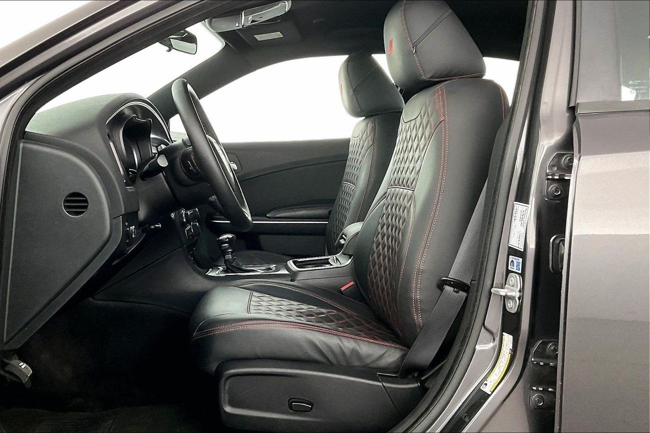 Dodge Charger SXT / SE | National Day Celebration | Guaranteed Warranty | 0 Down Payment