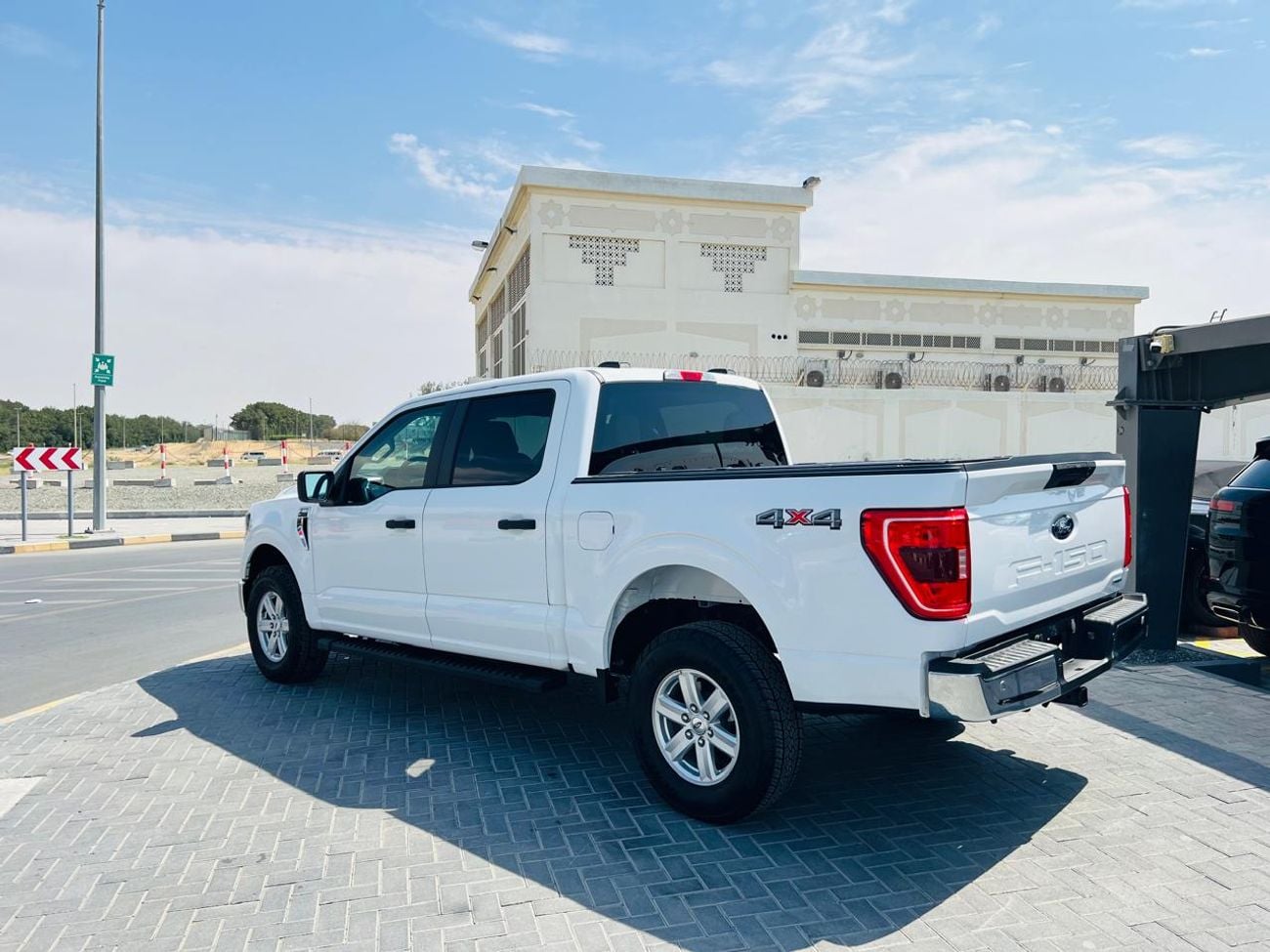 فورد F 150 XLT 3.5L (5 Seater)