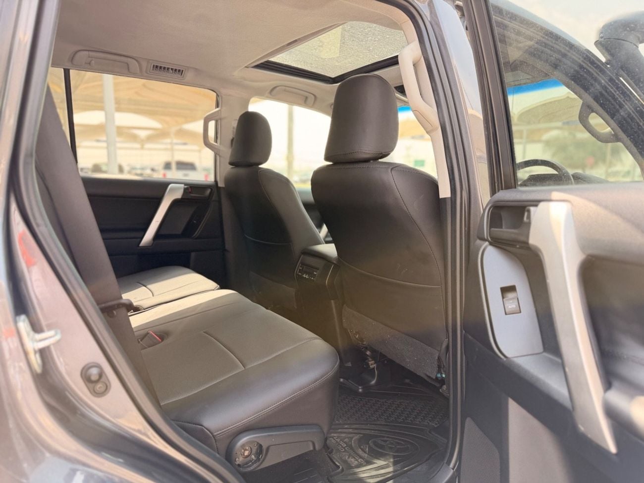 Toyota Prado TXL2 2.8L