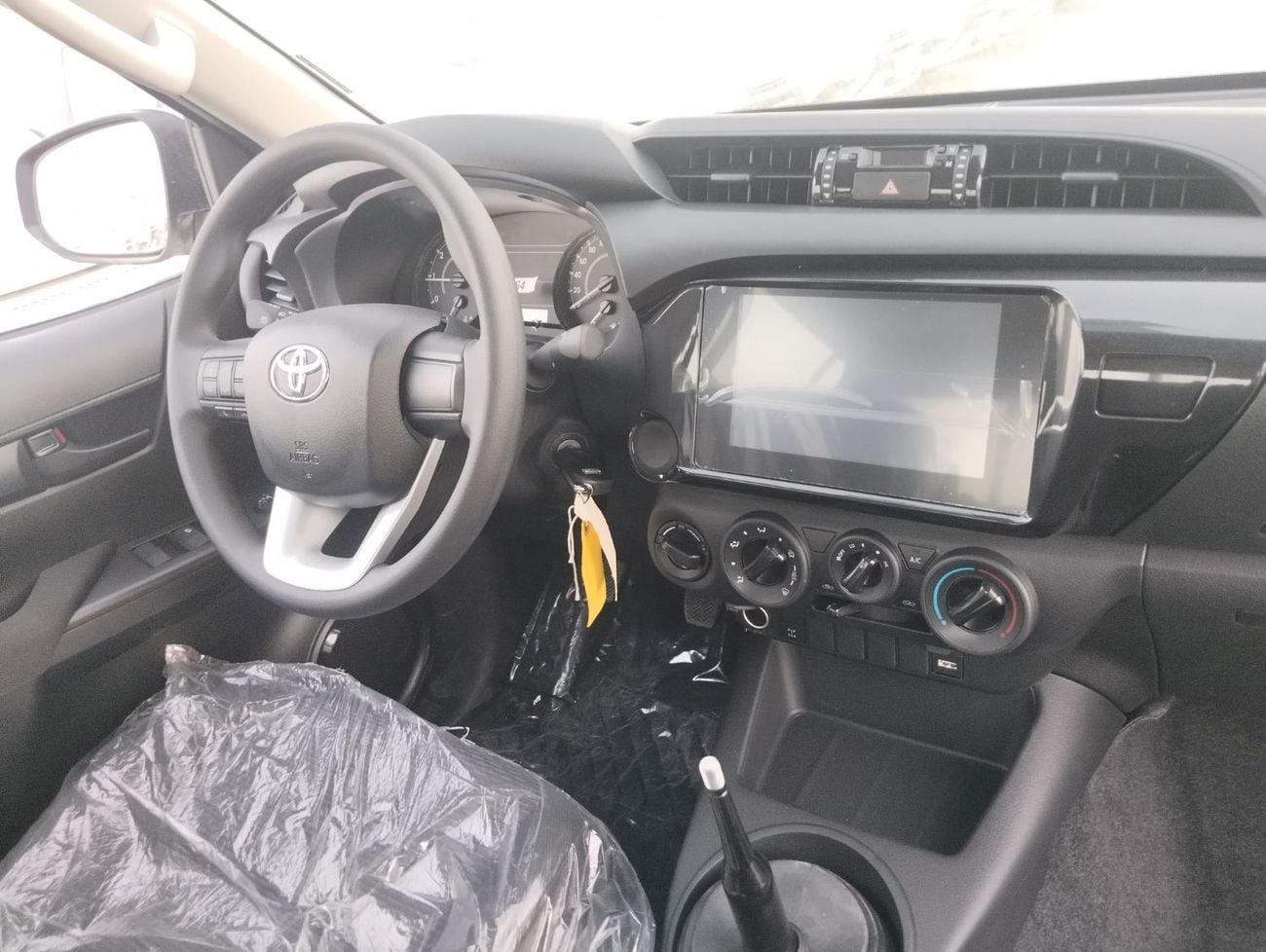 Toyota Hilux Toyota Hilux Double Cab Narrow Body Manual 2.4L Diesel