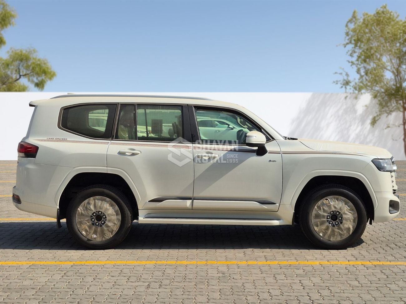 Toyota Land Cruiser LC300 GXR FULL OPTION 3.5L HEV 457TT AT | 7-SEATS | JBL | SOFT DOOR CLOSING| 2026MY