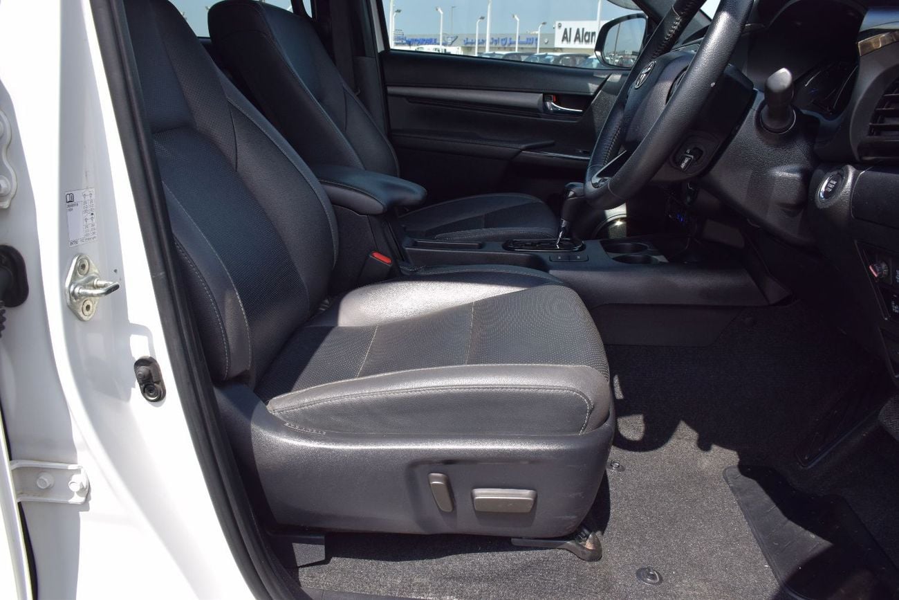 Toyota Hilux GR SPORT ROGUE 4X4 DIESEL RIGHT HAND (EXPORT ONLY)