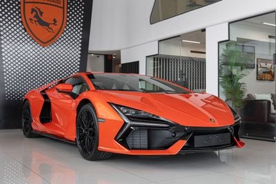 Lamborghini Revuelto 6.5L V12 Hybrid Lamborghini Revuelto 2024 Fully Carbon Fiber