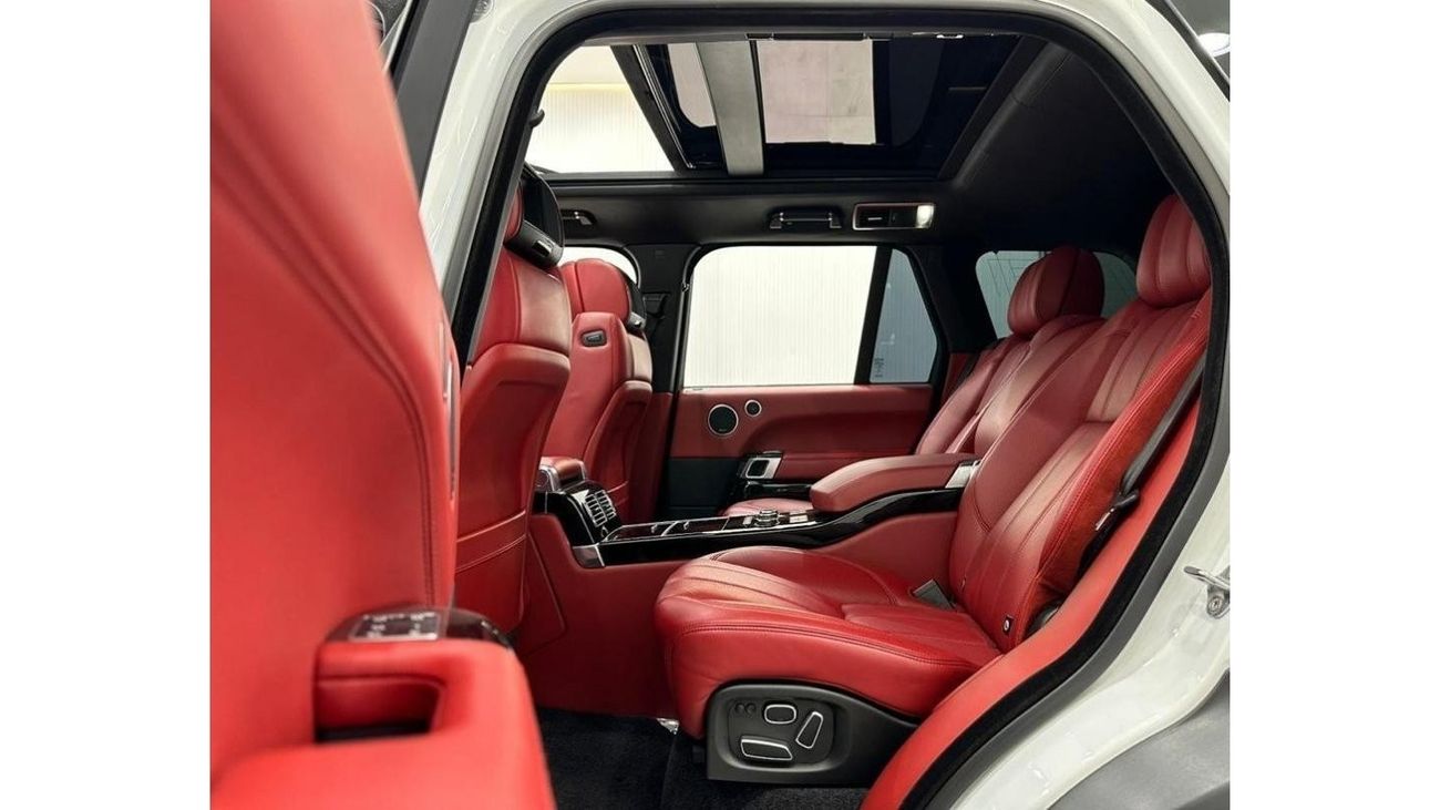 Land Rover Range Rover 2015 Range Rover Vogue Autobiography, Full Range Rover Service History, Full Options, Low Kms, GCC