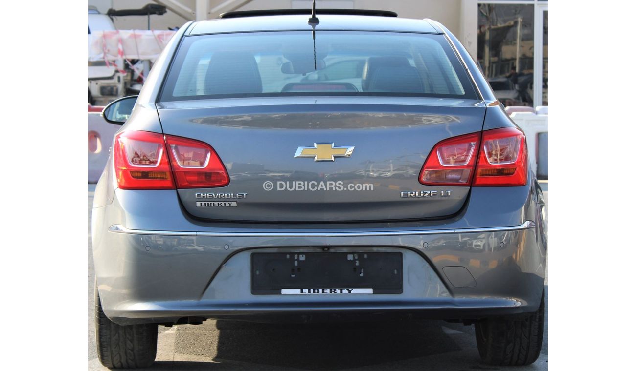 شيفروليه كروز LT شيفروليه كروز 2016 خليجي بحالة ممتازة فل أوبشن بلدون حوادث