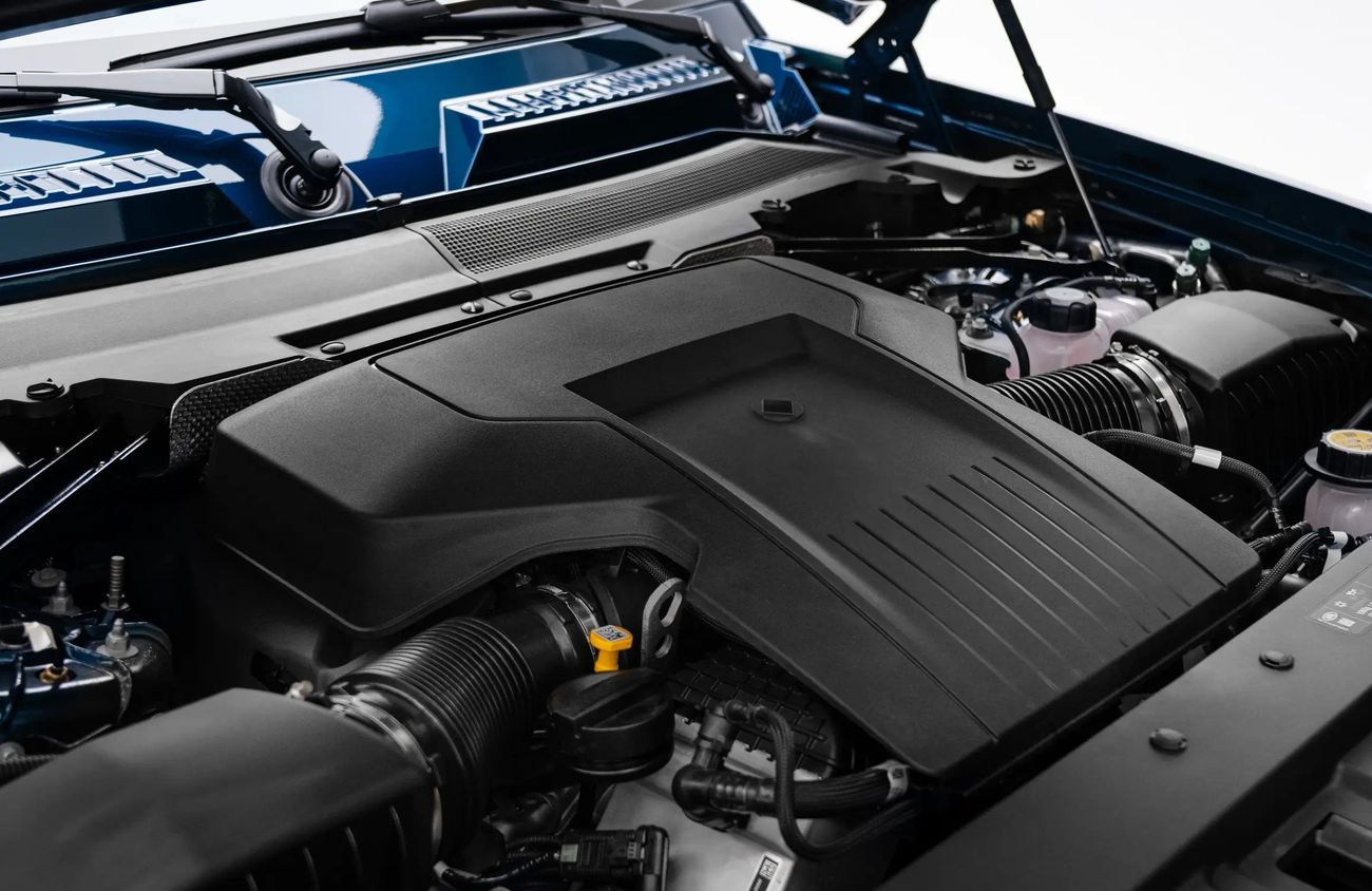 Land Rover Defender 4.4L V8 Twin-Turbo Mild Hybrid Engine | Warranty