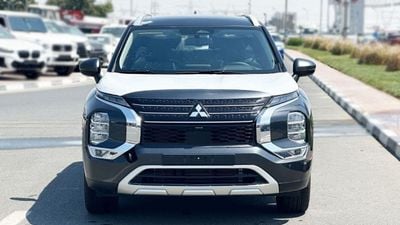 Mitsubishi Outlander 2.5L-4WD-MID-OPTION-7-SEATER-AT