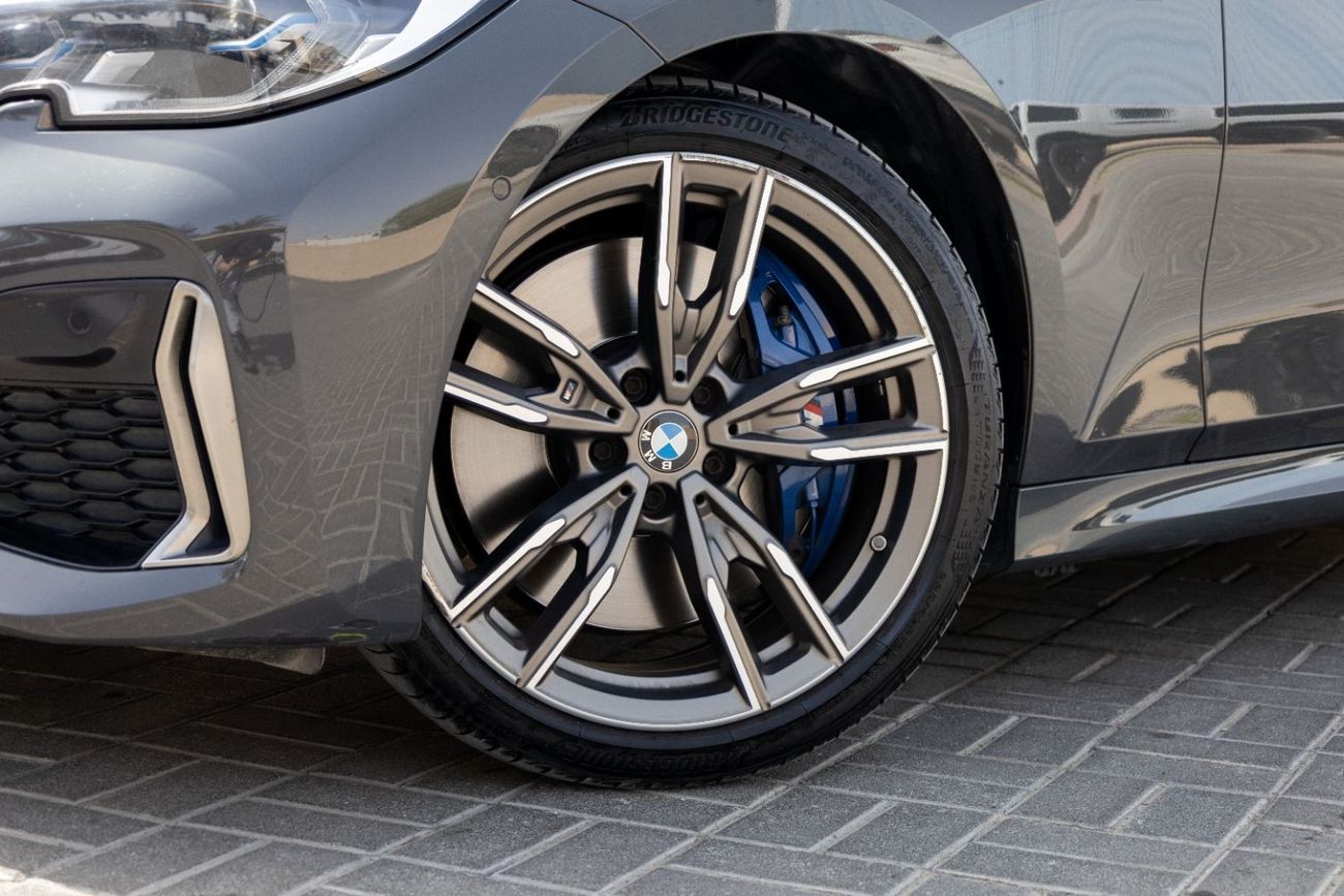 بي أم دبليو M340i BMW M340i xDrive 2020 GCC under Agency Warranty and Service Contract with Flexible Down-Payment.