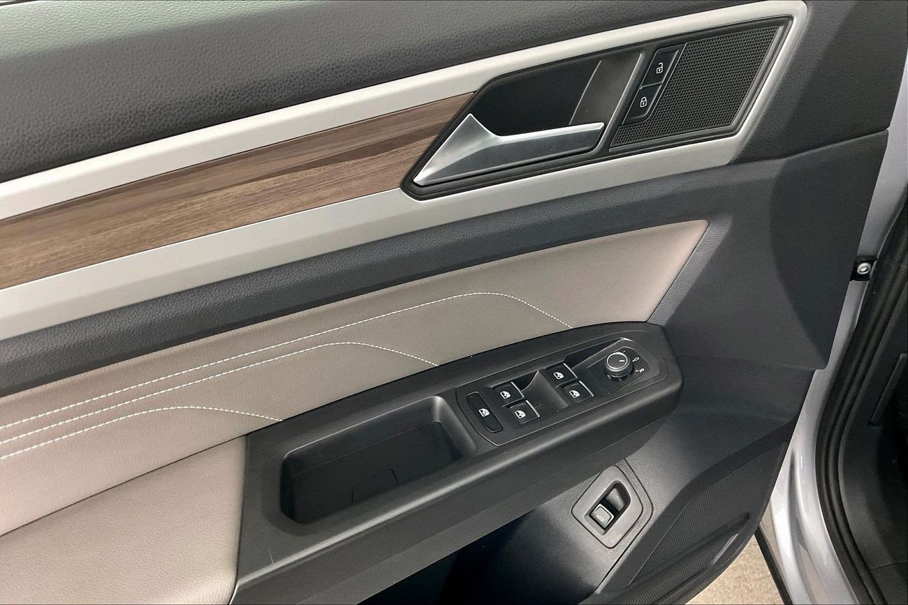 Volkswagen Teramont Comfortline | National Day Celebration | Guaranteed Warranty | 0 Down Payment