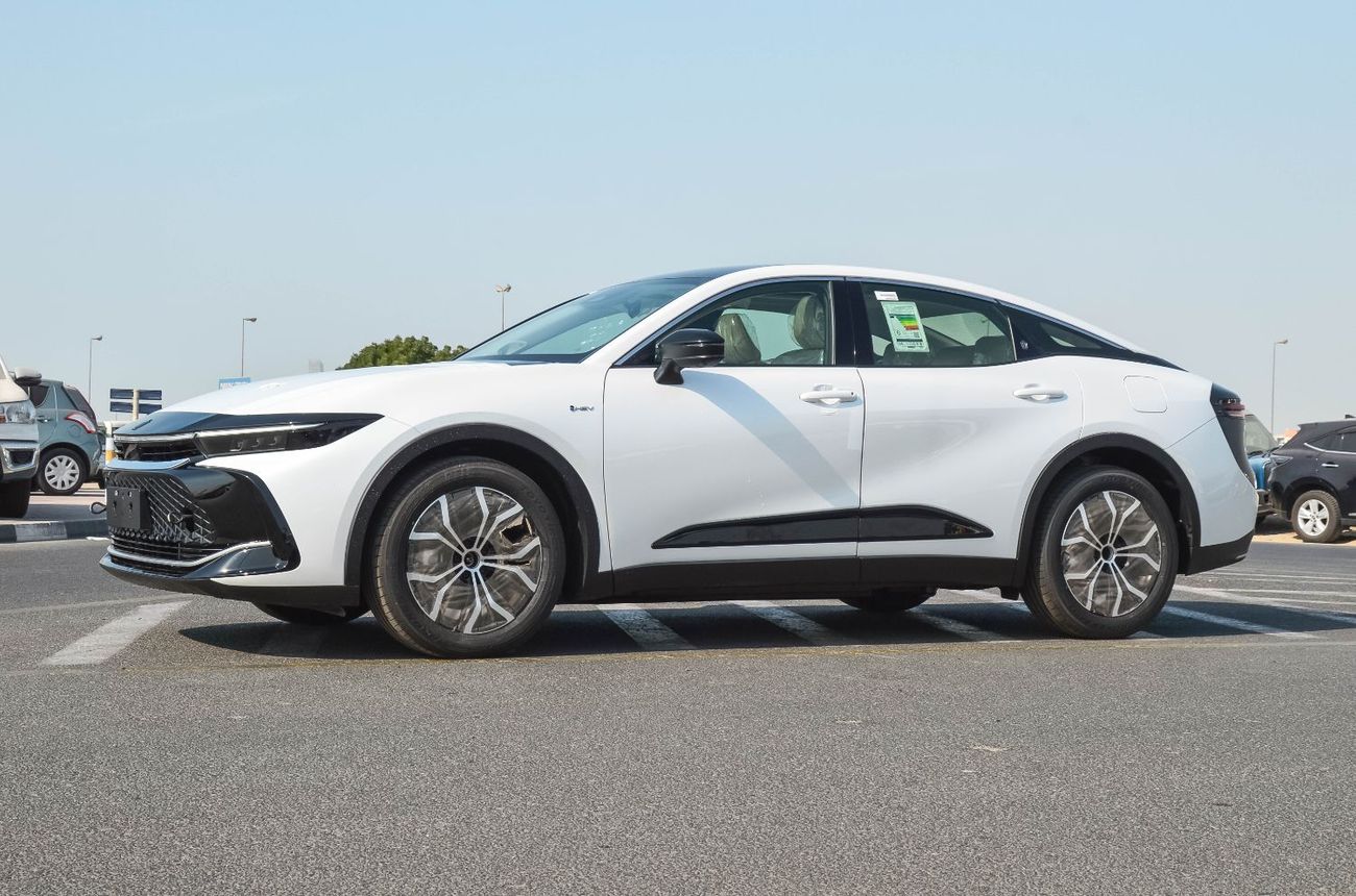 Toyota Crown TOYOTA CROWN HYBRID 2.5L FWD SEDAN 2026