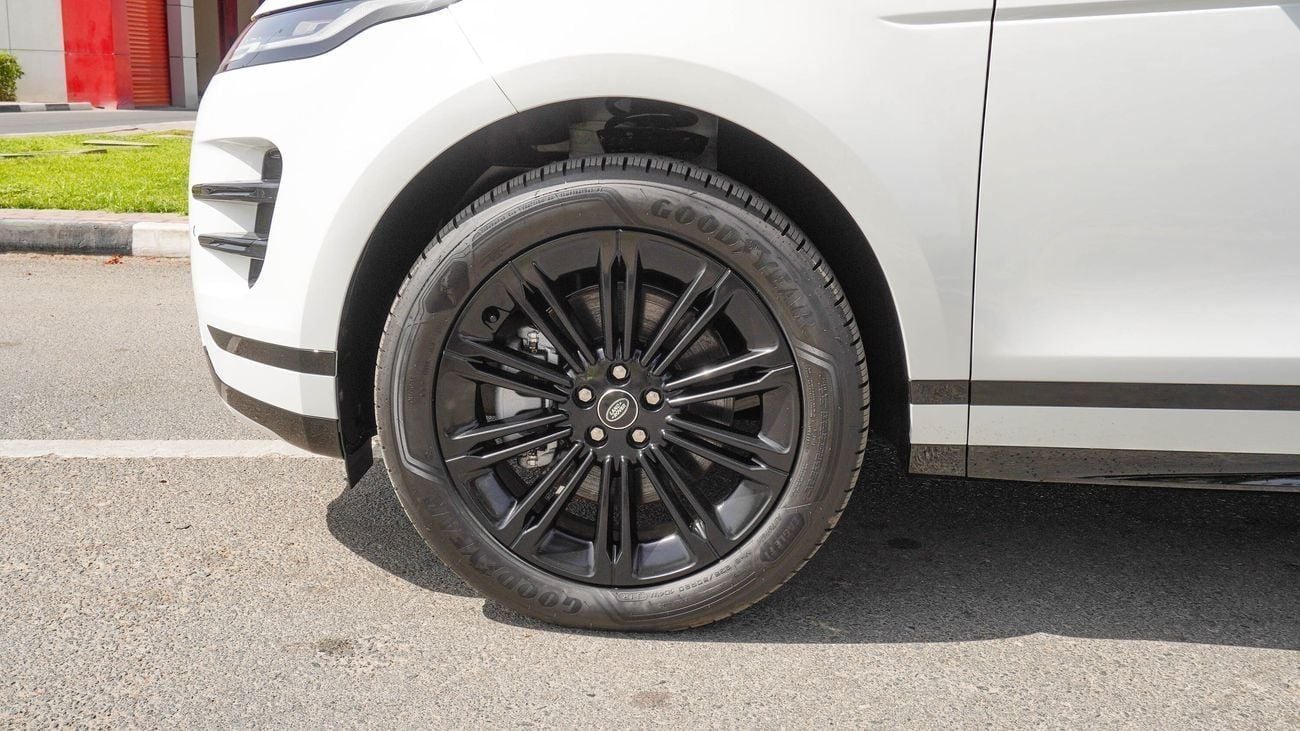 لاند روفر رانج روفر إيفوك SE P250 DYNAMIC 2025!! BLACK EDITION!! FIVE YEARS WARRANTY!! THREE YEARS SERVICE CONTRACT