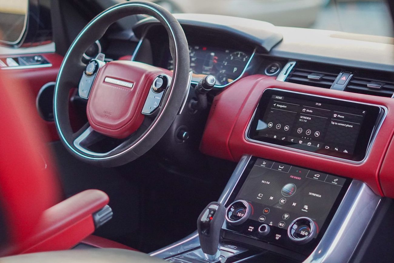 Land Rover Range Rover Sport HST 3.0L