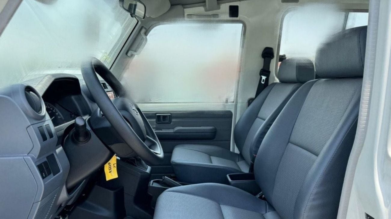 تويوتا لاند كروزر 70 TOYOTA LAND CRUISER LC78 2.8L GD Hard Top 2024