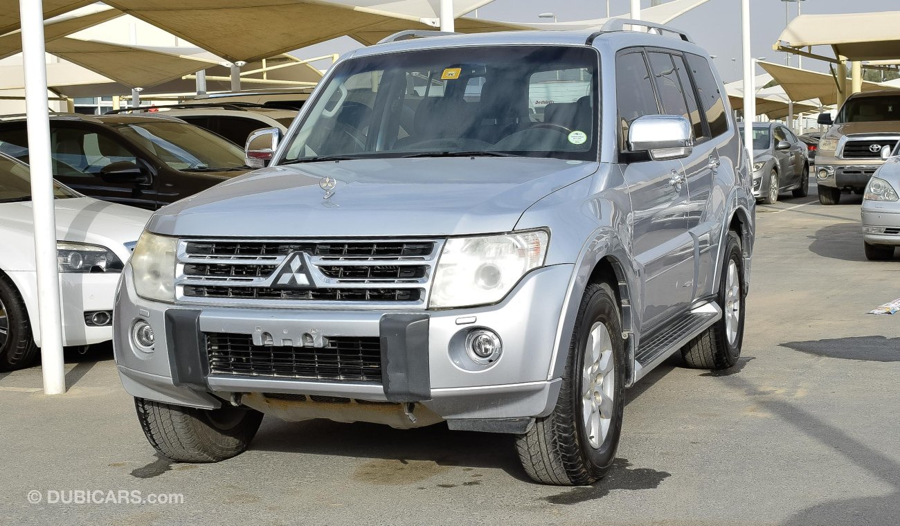 Mitsubishi Pajero GLS V6