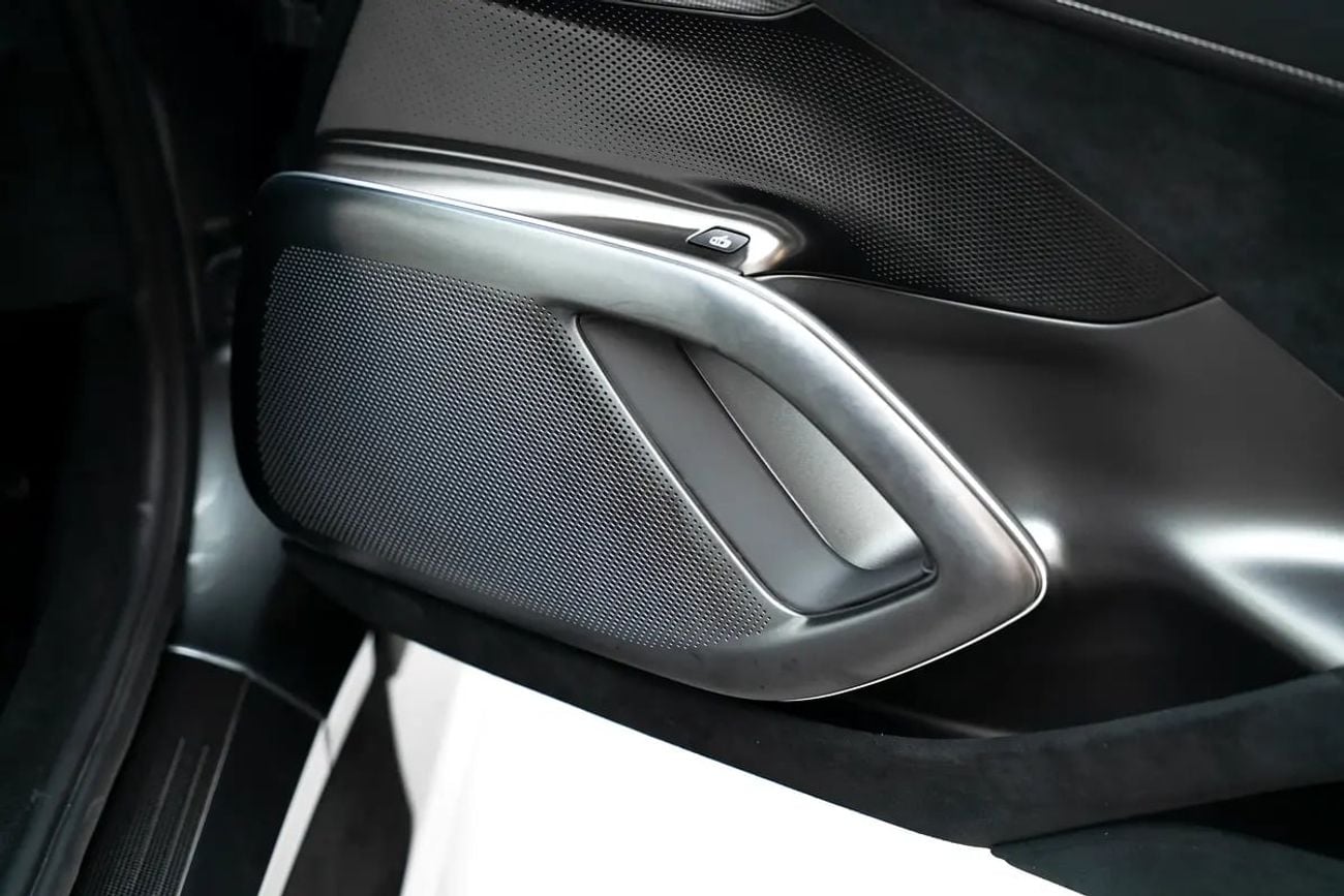 Ferrari 12Cilindri 12 CILINDRI WITH 7 YEARS SERVICE CONTRACT