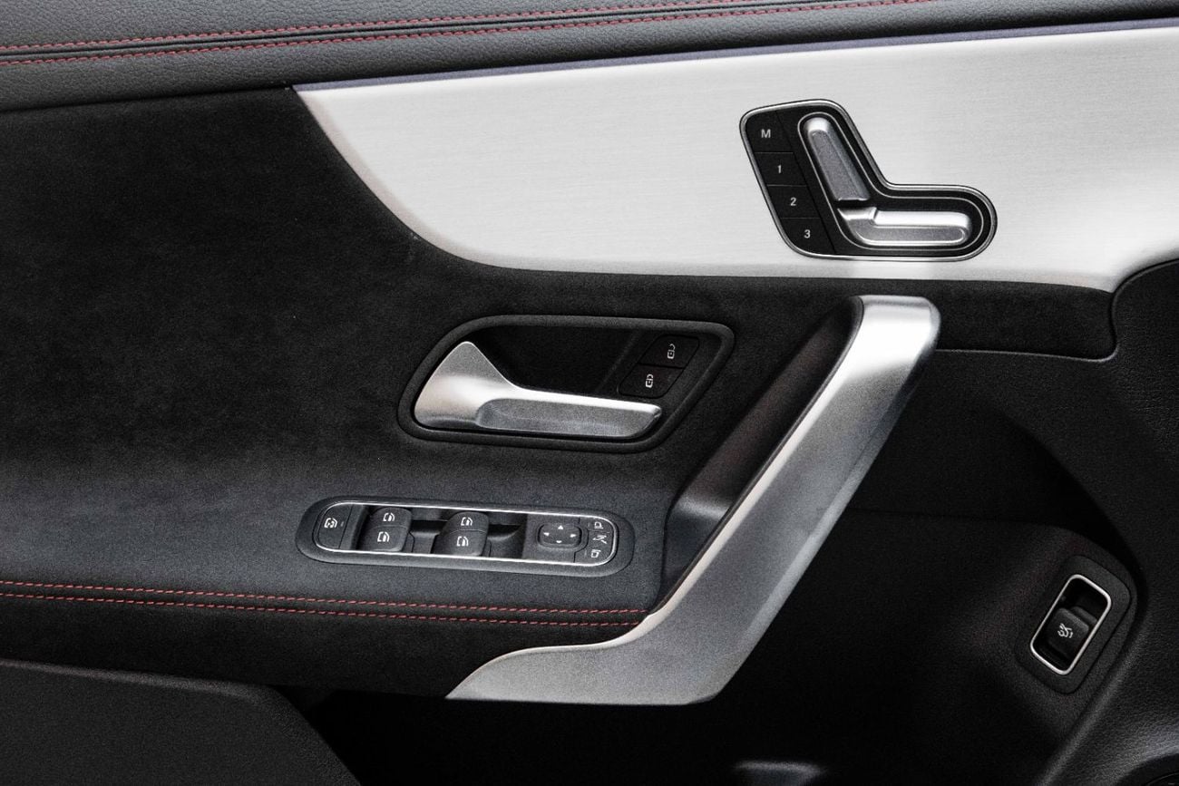 Mercedes-Benz CLA 200 Mercedes-Benz CLA 200 AMG | 3,878 P.M | 0% Downpayment | WARRANTY!!