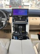 تويوتا لاند كروزر 