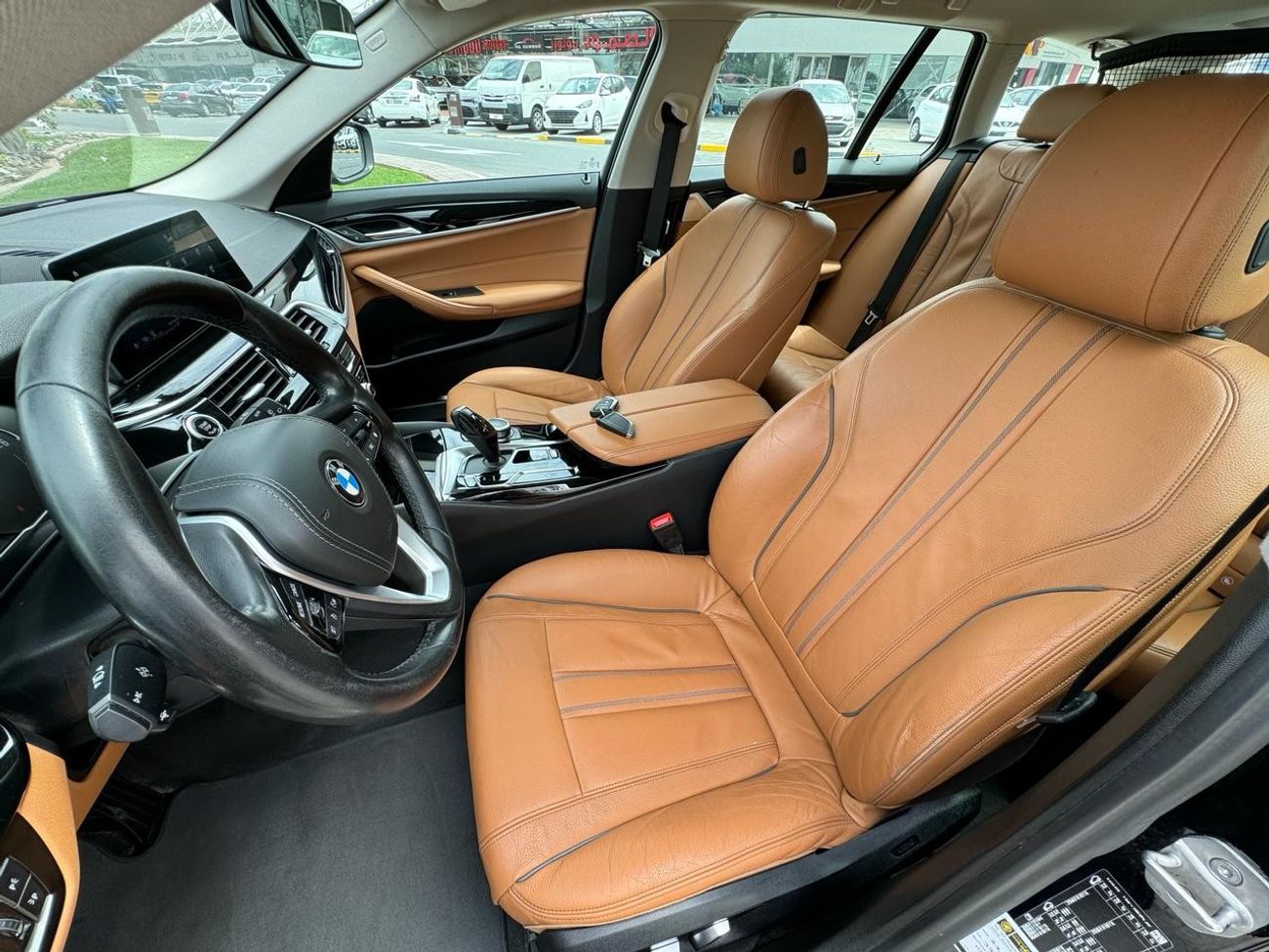 BMW 520i BMW 520I 2022 2.0L GCC FULL SERVICE HISTORTY