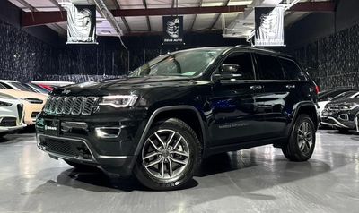 Jeep Grand Cherokee Jeep Grand Cherokee | 4x4 Limited | Low mileage | Gcc