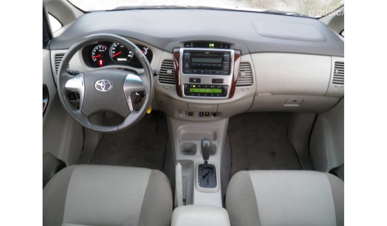 Toyota Innova 2015 ref #574
