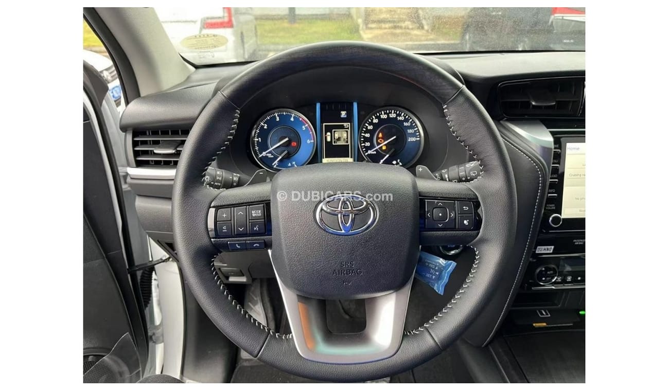 Toyota Fortuner GX2 TOYOTA FORTUNER 2.4 Diesel AWD