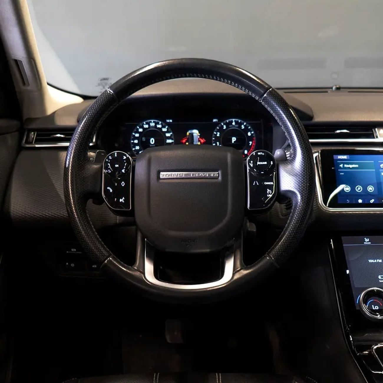 Land Rover Range Rover Velar P250 S 2.0L Petrol AED 1,781 p.m • 0% Downpayment • Velar P250 S • 1 Year Warranty