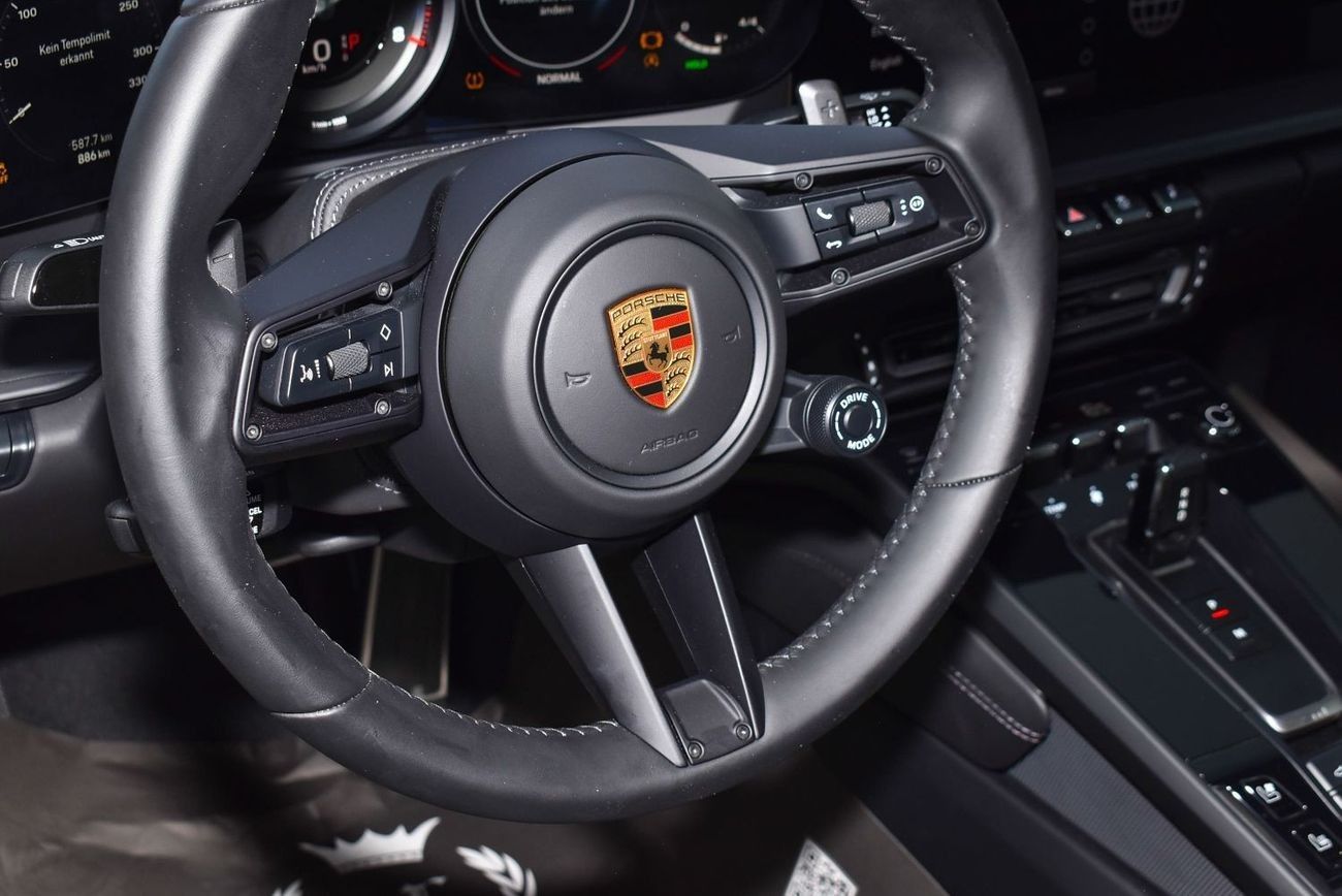 Porsche 911 PORSCHE 911 GTS 2024 ACCIDENT FREE IN EXCELLENT CONDITION